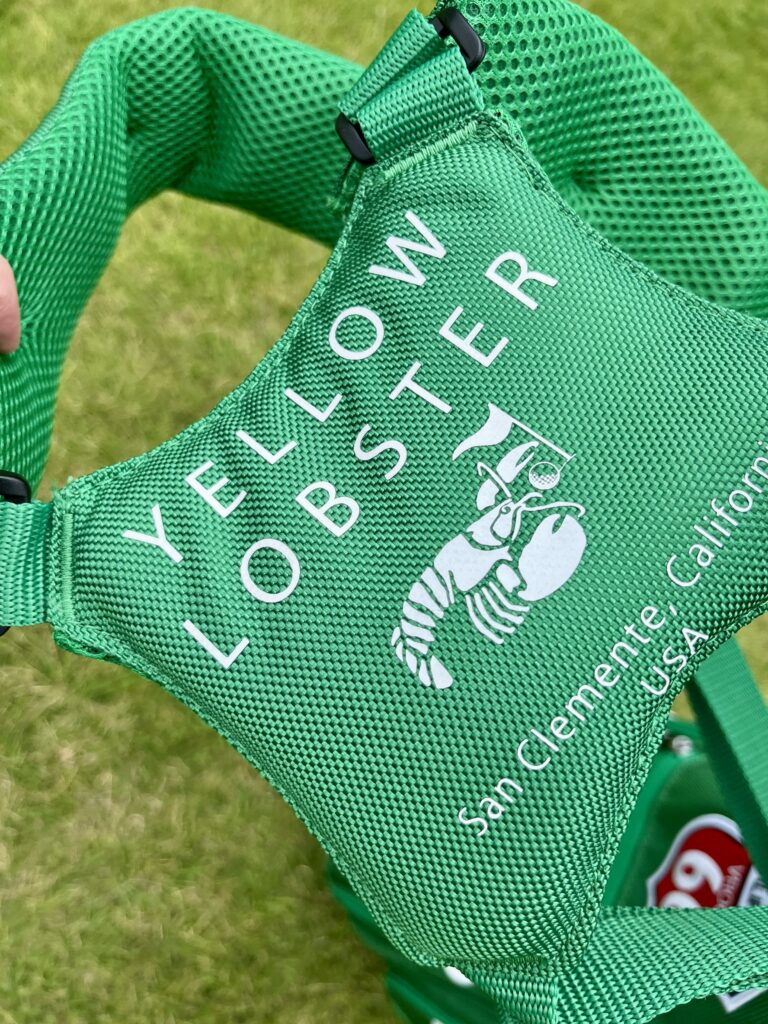 イエローロブスターのロゴもかわいいです。