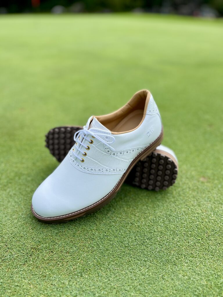 LEGEND PRO オールホワイトです。