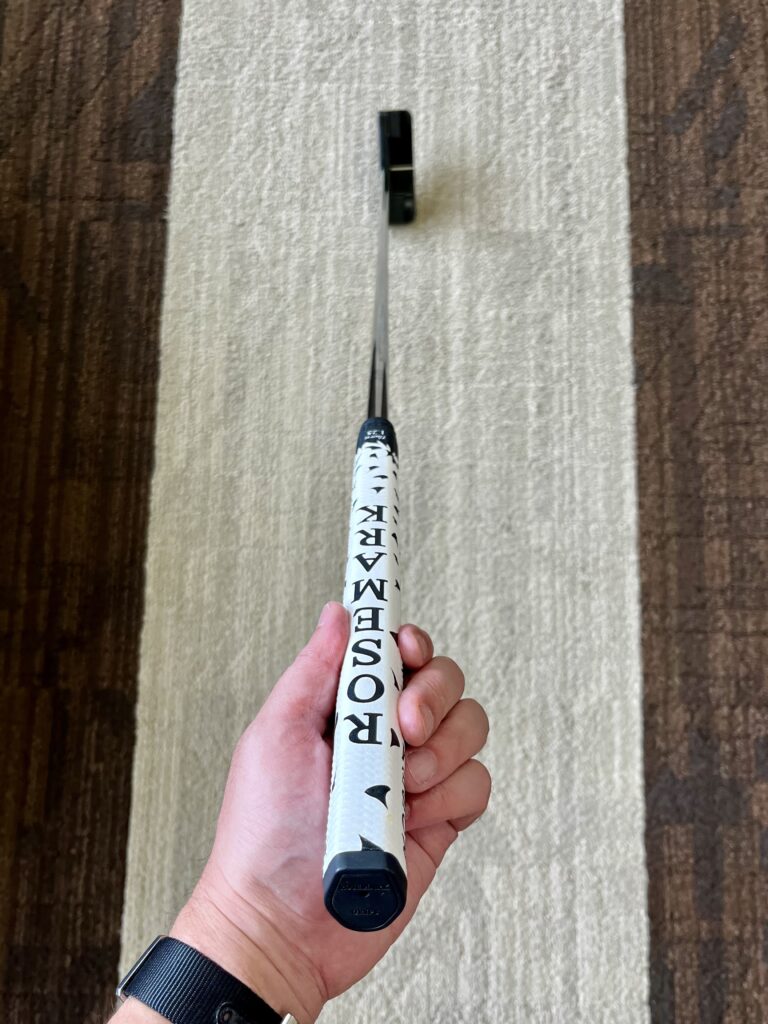 ローズマークパターグリップ1.25 ホワイトブラックです。