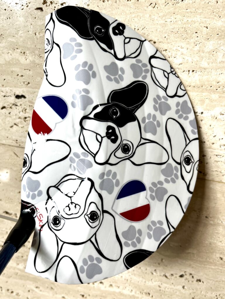 ワンちゃんに張り替えました。