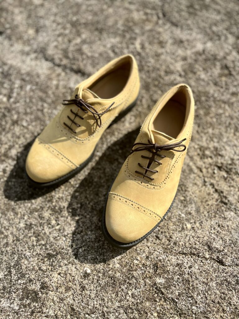 これからの季節にぴったりのルックスです。