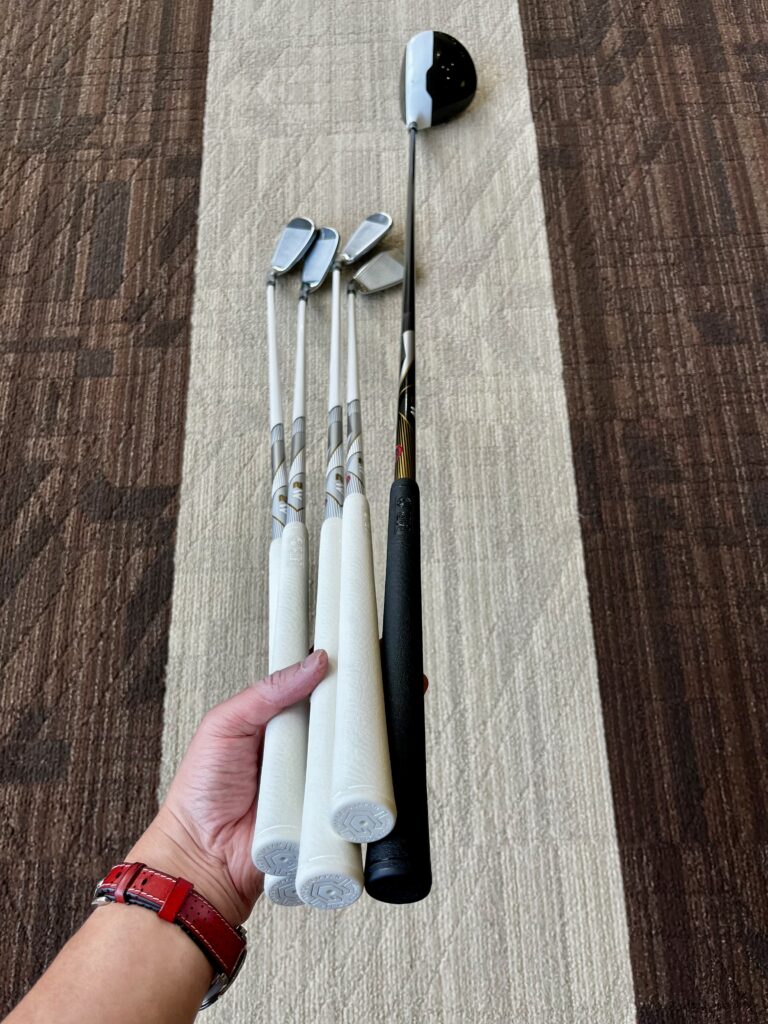 ドライバーのみブラック/ブラックです。