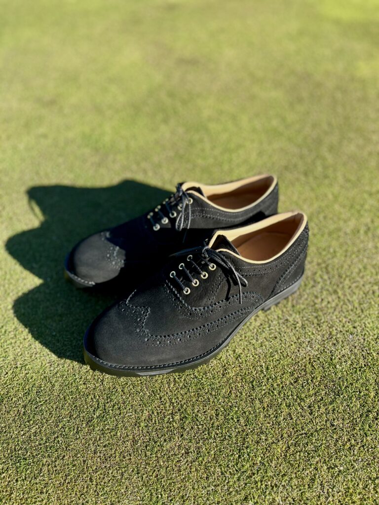 ハトメのみゴールドをチョイス、おしゃれに仕上がってます。