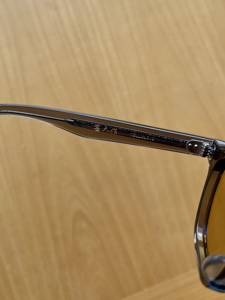 職人さんの名前入りです。