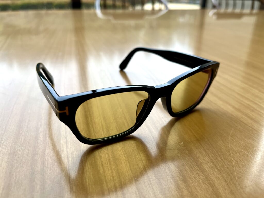 TF5781、こちらもかっこいいウェリントンモデルでございます。