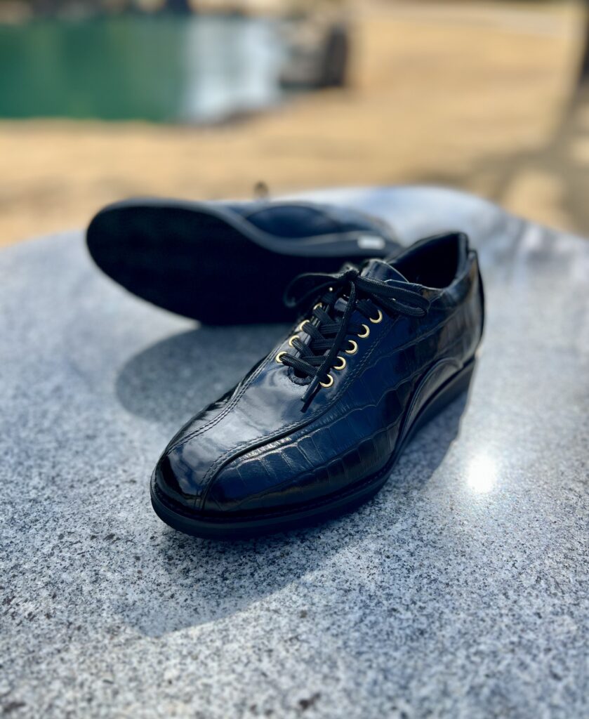 美しいフォルムでございます。