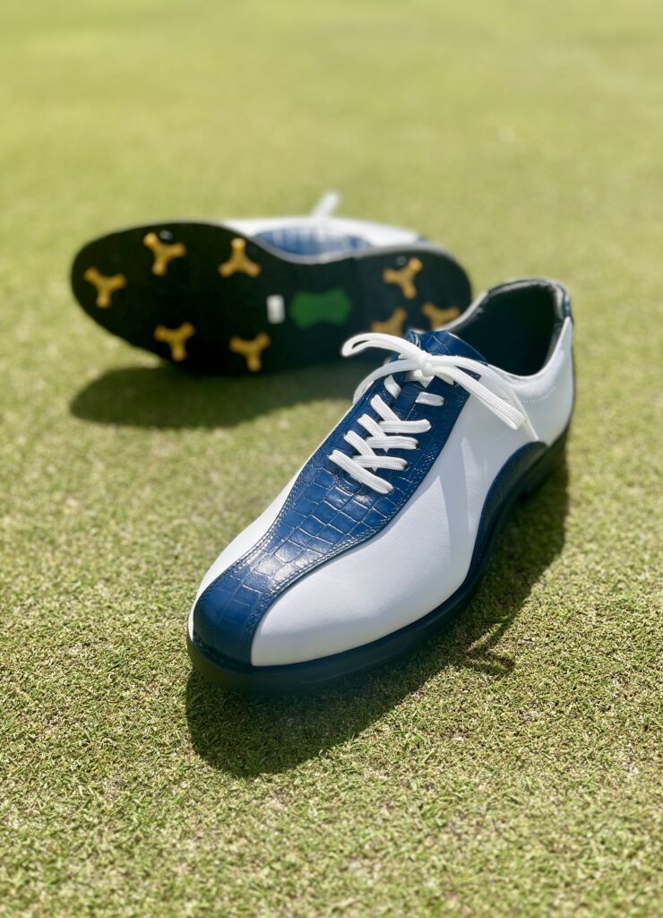 世界で１足のゴルフシューズをぜひ！