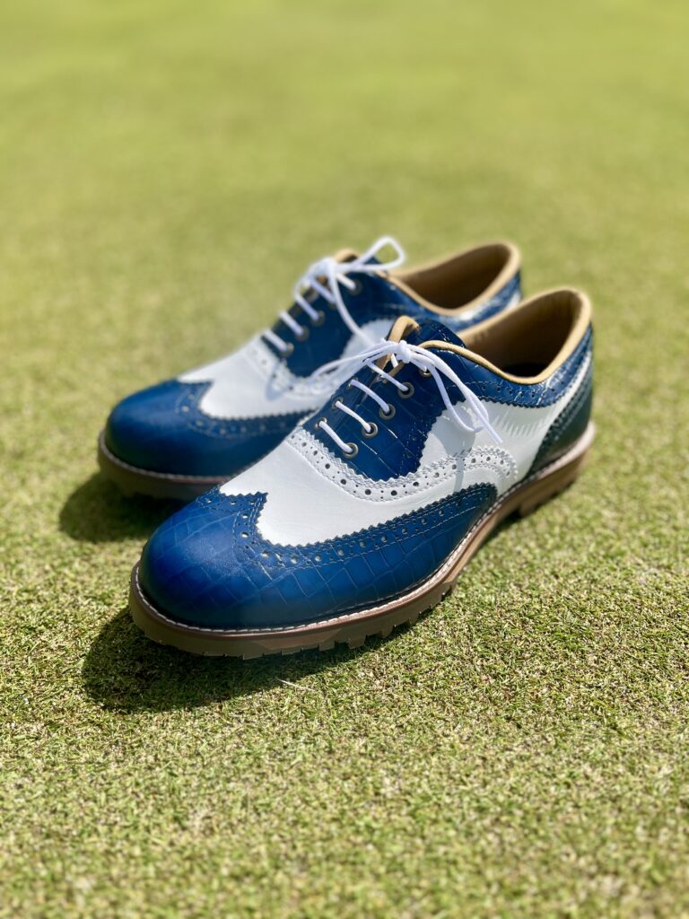 安定の定番カラーでございます。