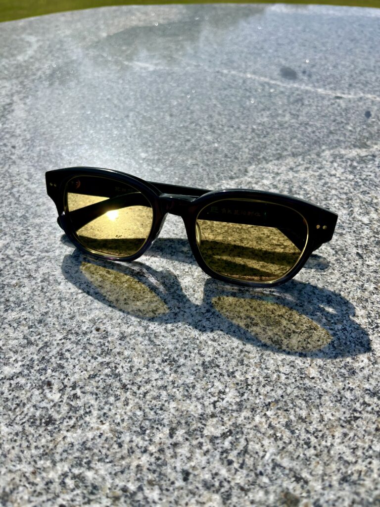 鯖江職人が作るゴルフカスタムサングラスでございます。