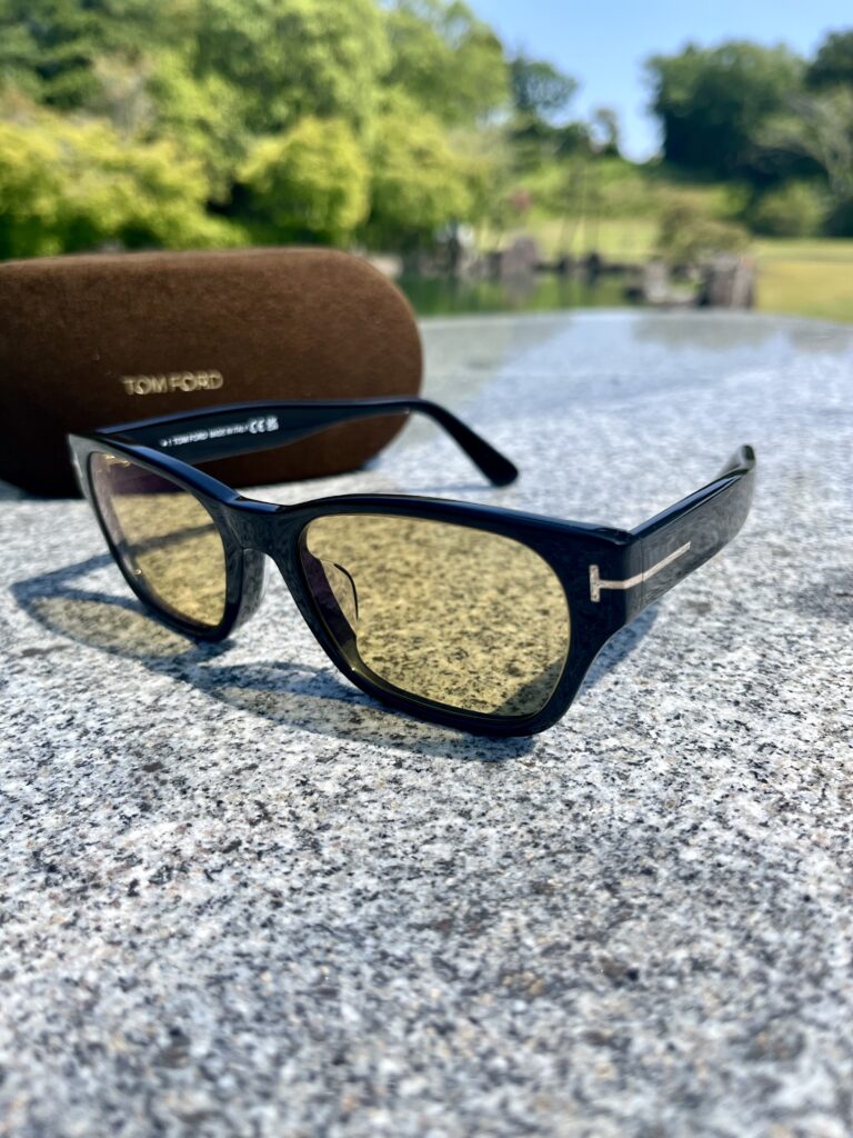 FT5781DB　細めのフレームがシャープでかっこいいです。